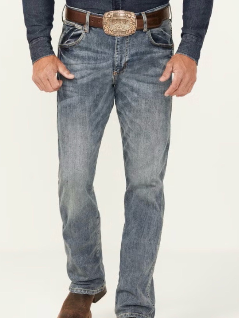 Wrangler BNWOT Classic Straight-Leg Men’s Jeans - Light Wash Blue